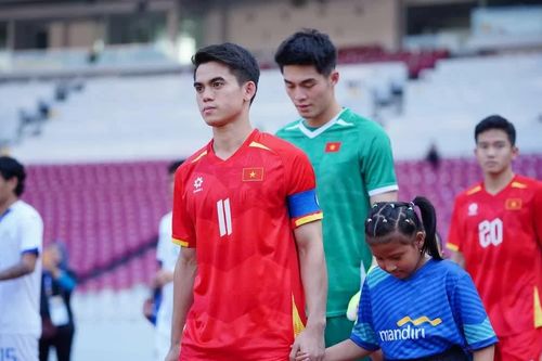 Tiền vệ Khuất Văn Khang: 'Tôi muốn cùng Việt Nam đến với World Cup'
