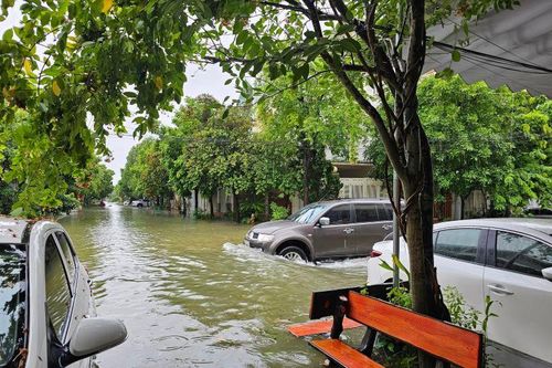 Vì sao khu đô thị Đông Sơn ở Thanh Hóa ngập sâu sau bão?