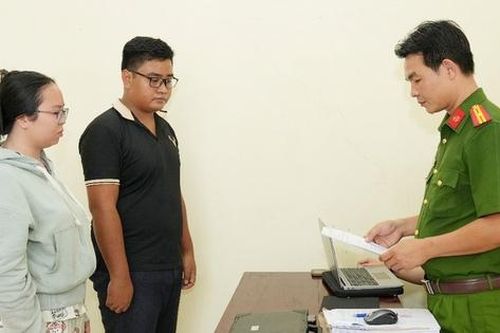 Lợi dụng mạng xã hội, đôi nam nữ câu kết giả thầy bùa bán bùa ngải