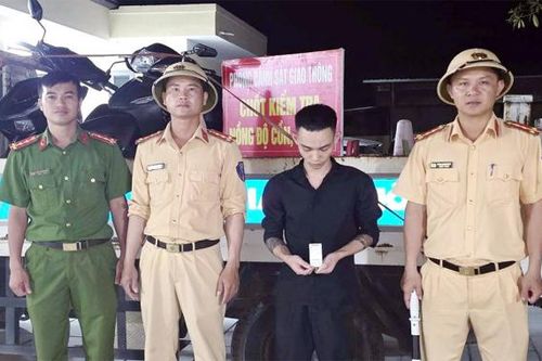 Cảnh báo tình trạng tài xế sử dụng ma túy khi lái xe