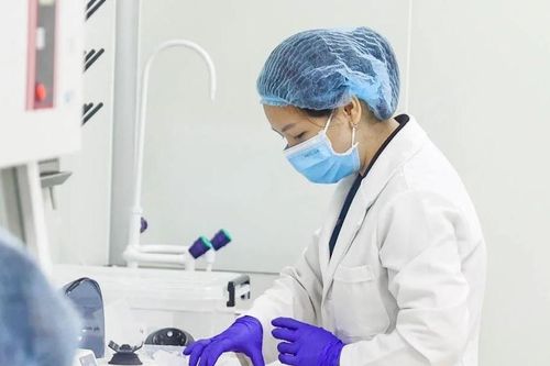 Vợ vạch trần 'bẫy tình' bằng xét nghiệm ADN thai nhi
