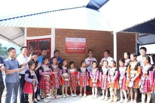 Tăng cơ hội cho học sinh dân tộc thiểu số vào đại học
