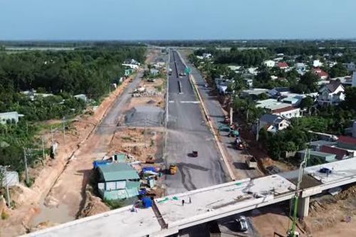 Đường nối hai đầu cầu Nhơn Trạch chạy đua với mốc thông xe ngày 19-8