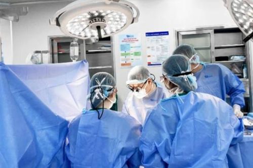 Bé sơ sinh được cứu sống nhờ phát hiện bị thoát vị hoành bẩm sinh nguy hiểm từ trong bào thai