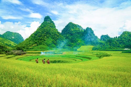 Đến Điện Biên khám phá vẻ đẹp nguyên sơ từ đại ngàn Tây Bắc