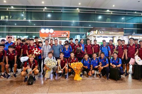 U23 Việt Nam được chào đón nồng nhiệt ở TP.HCM