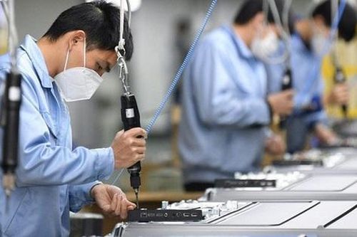 Nút thắt nhân lực công nghệ cao trong các Khu công nghiệp và lời giải từ mô hình 'Ba nhà'