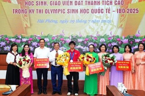 Hải Phòng: Thưởng 720 triệu đồng cho các cá nhân, tập thể đạt thành tích xuất sắc tại Kỳ thi Olympic Sinh học Quốc tế