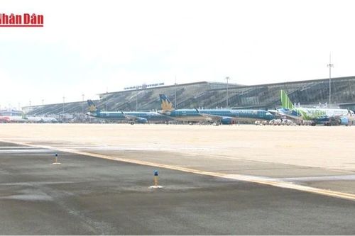 Đường bay Hà Nội - TP Hồ Chí Minh nằm trong top 10 bận rộn nhất thế giới