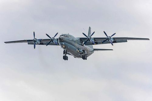 Quân sự thế giới hôm nay (30-7): Trung Quốc bàn giao máy bay vận tải Y-8F-200WA cho Kazakhstan