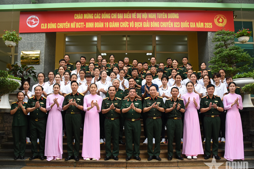 Tuyên dương câu lạc bộ bóng chuyền nữ Thông tin vô địch giải U23 quốc gia năm 2025