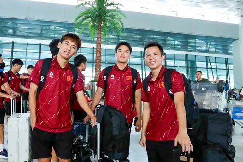 U23 Việt Nam về nước trong niềm vui chiến thắng