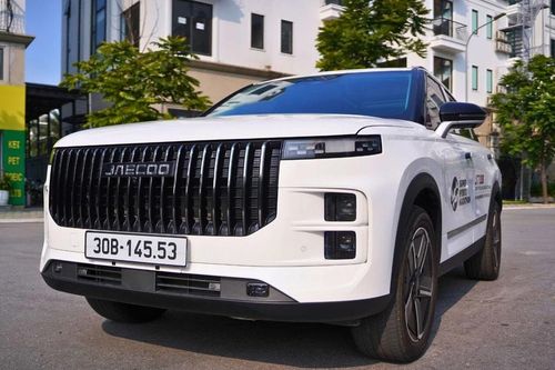 Jaecoo J7 PHEV - SUV Trung Quốc có gì thách thức xe Nhật, Hàn?