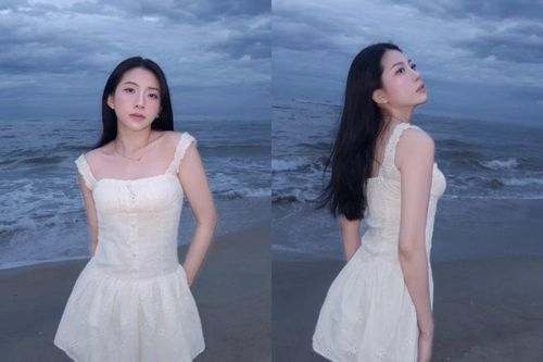'Nàng thơ Sài thành' khoe dáng ngọt ngào trên bãi biển