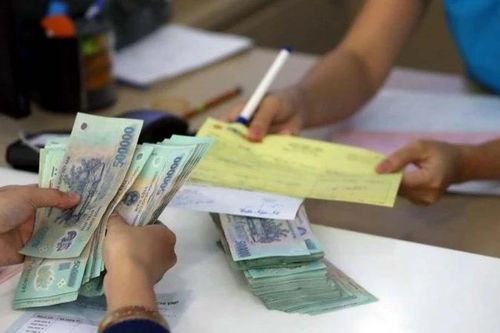 Thủ tướng: Xử lý nghiêm hành vi cố tình thanh toán bằng tiền mặt để trốn thuế