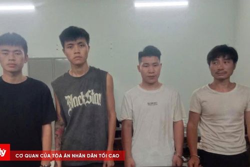 Bắt giữ 4 người Trung Quốc nhập cảnh trái phép