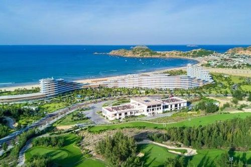 Hành trình 9 năm từ vùng cát trắng đến điểm đến nghỉ dưỡng hàng đầu miền Trung