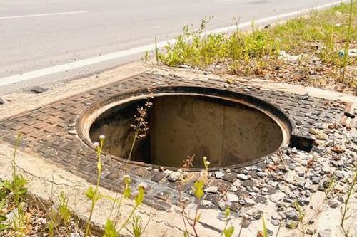 Quảng Trị điều tra vụ mất trộm gần 200 nắp hố ga