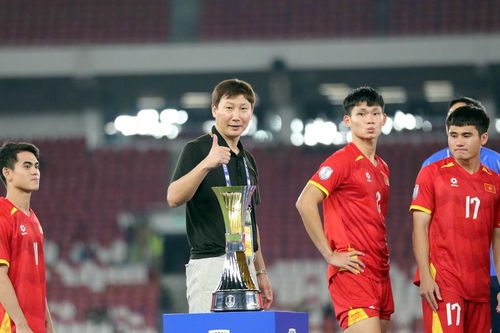 Truyền thông Indonesia: Đội nhà nhường chức vô địch cho U23 Việt Nam