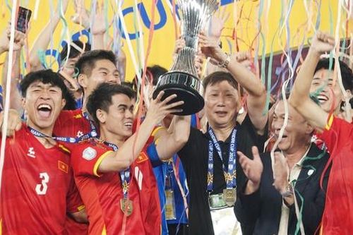 Đoạt ngôi vô địch U23 Đông Nam Á, HLV Kim Sang sik nói gì về những 'chiêu trò' sau trận đấu?