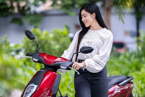Giấc mơ xe máy điện và bài toán trạm sạc tại chung cư: Quyền lợi cư dân trước những vướng mắc quản lý