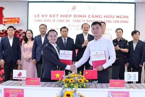 Cảng Quốc tế Long An ký kết hợp tác chiến lược với các đối tác Trung Quốc