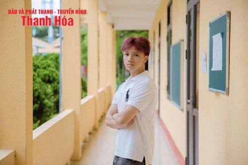 Thủ khoa khối D07 tỉnh Thanh Hóa sở hữu IELTS 8.0