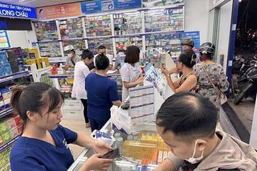 Long Châu góp 90% lợi nhuận EBITDA cho FPT Retail, hé lộ thương vụ bán vốn