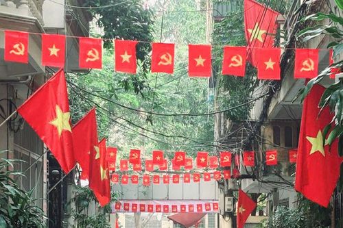 Bộ Nội vụ đang xây dựng dự thảo nghị định về thôn, tổ dân phố
