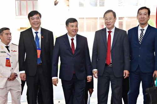 Đồng chí Y Thanh Hà Niê Kđăm, Bí thư Tỉnh ủy Lâm Đồng dự và chỉ đạo Đại hội đại biểu Đảng bộ phường Xuân Hương - Đà Lạt
