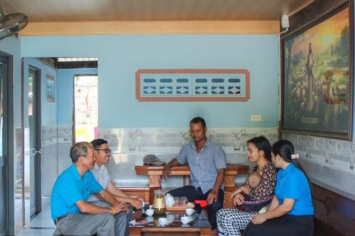 Cư Jút nỗ lực hỗ trợ nhà ở cho hộ nghèo dân tộc thiểu số