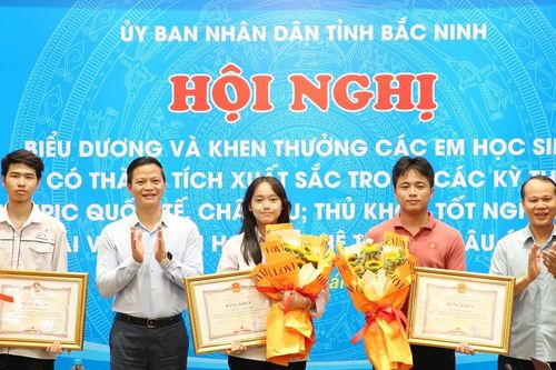 Hải Phòng, Bắc Ninh thưởng hàng trăm triệu đồng cho học sinh giành Huy chương Olympic Quốc tế
