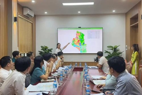 Xã Tam Hưng chủ động hợp tác phát triển đô thị xanh