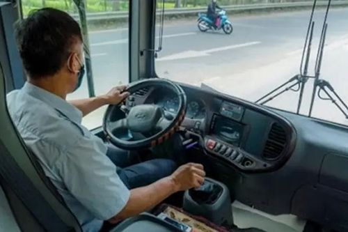 Bộ Công an đề xuất bỏ quy định lái xe 48 giờ/tuần