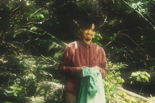 Rapper Đen đậm chất thơ và tự sự trong 'Lãng đãng'