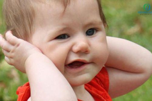 Trẻ em bị liệt dây thần kinh số 7 ngoại biên có nguy hiểm không?