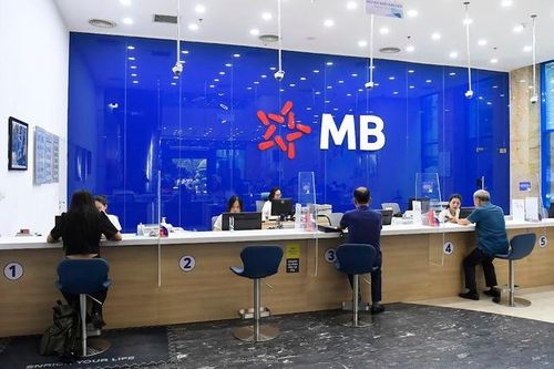 MB bứt phá nửa đầu 2025: Hiệu quả dẫn đầu - ROE vượt 22%