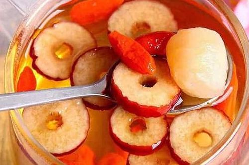 6 loại trà thảo dược giúp giảm căng thẳng, lo âu