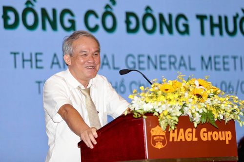 Bầu Đức chính thức xóa sạch lỗ lũy kế ở Hoàng Anh Gia Lai