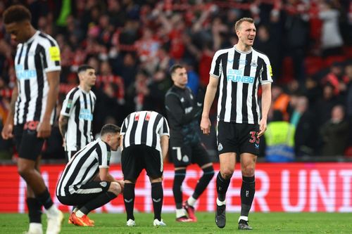 Newcastle nguy cơ bị trừng phạt