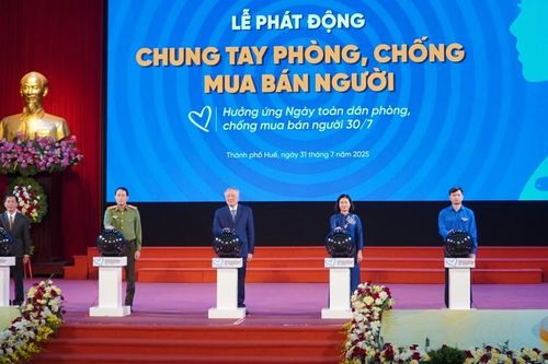 Chung tay hành động, kiên quyết đẩy lùi tội phạm mua bán người