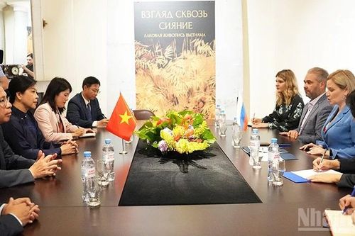 Nga mong muốn tổ chức nhiều hoạt động văn hóa với Việt Nam