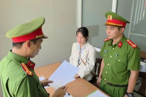 'Phù phép' giấy tờ giả, chiếm đoạt tiền tỷ