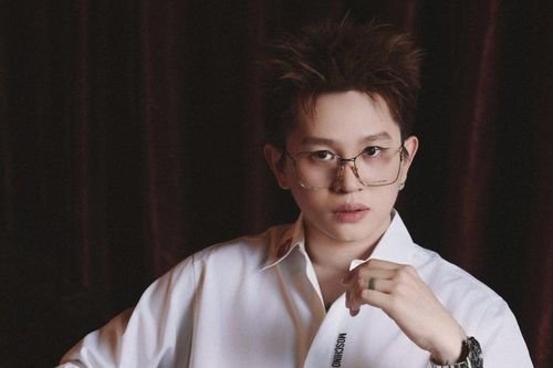 Huấn luyện viên trẻ nhất 'Rap Việt' B Ray khắc họa một phần tuổi thơ của chính mình bằng âm nhạc
