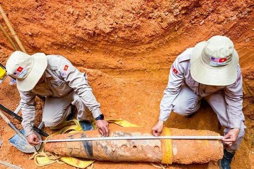 Phát hiện bom 'khủng' khi thi công nhà ga ở sân bay Đồng Hới