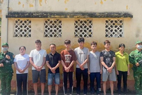Bắt giữ các đối tượng tổ chức cho người nước ngoài nhập cảnh trái phép