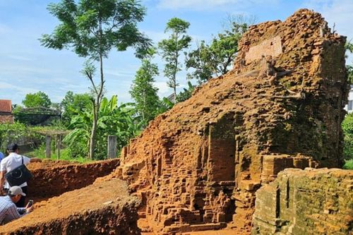 Tiếp tục khai quật khảo cổ di tích tháp đôi Liễu Cốc