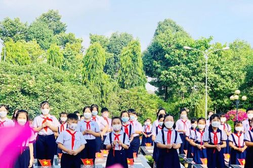 Cảm xúc lan tỏa từ một bài thơ