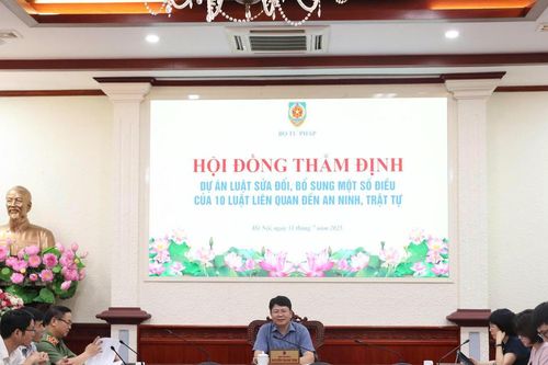 Đề xuất sửa đổi, bổ sung một số điều của 10 Luật liên quan đến an ninh trật tự