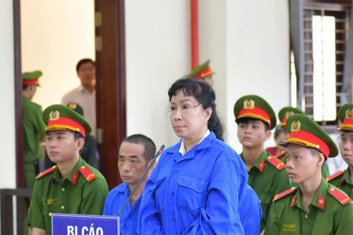 Nhóm lãnh đạo công ty bất động sản lừa gần 1000 bị hại lĩnh án